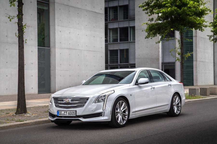  Cadillac CT6 Platinum 2016 года  (WW) (фото 15 из 42)